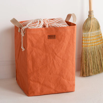 POSITANO LAUNDRY HAMPER BAG