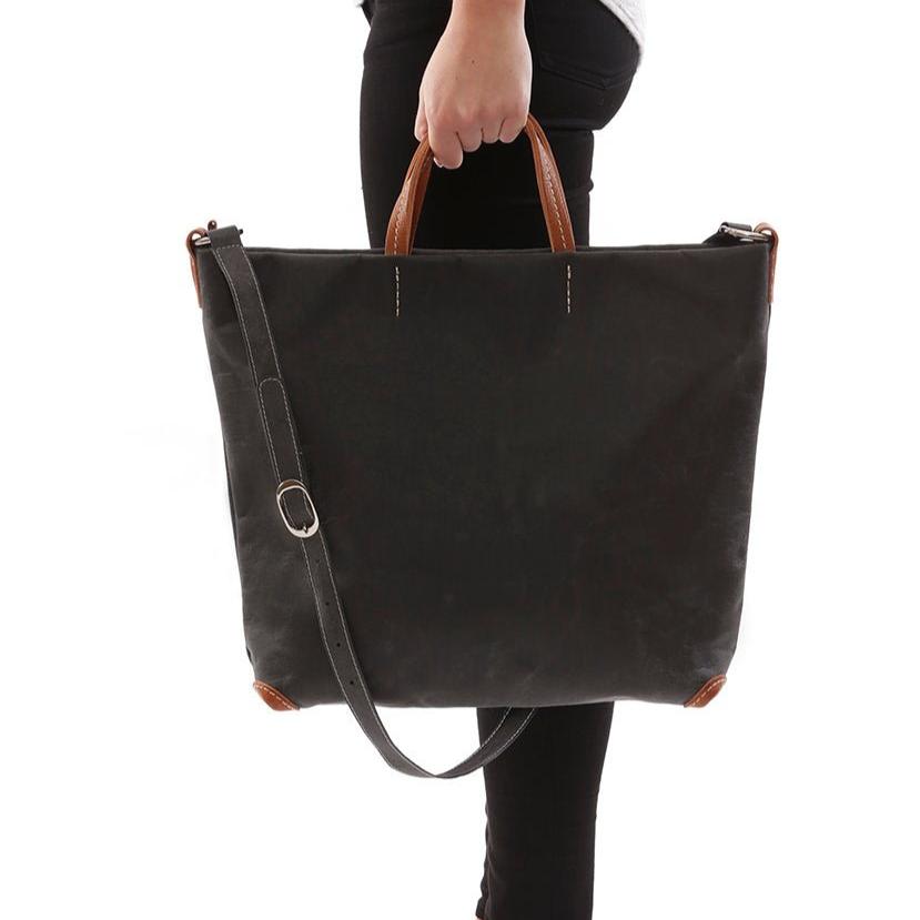 Black 2025 zip handbag